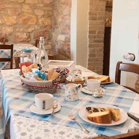 La Piaggia Bed and Breakfast Ασίζη