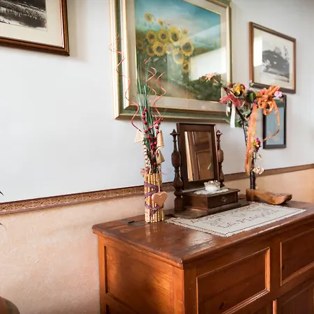 La Piaggia Bed and Breakfast