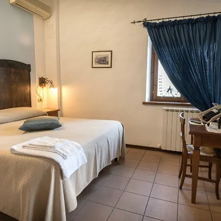 La Piaggia Bed & Breakfast 3*