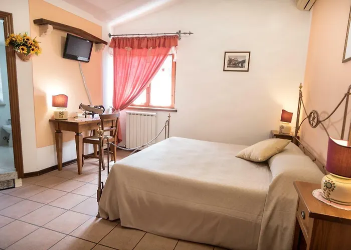 라 피아지아 3* 아시시